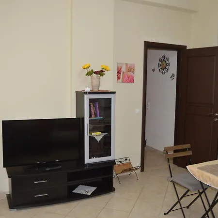 Elena Apartman